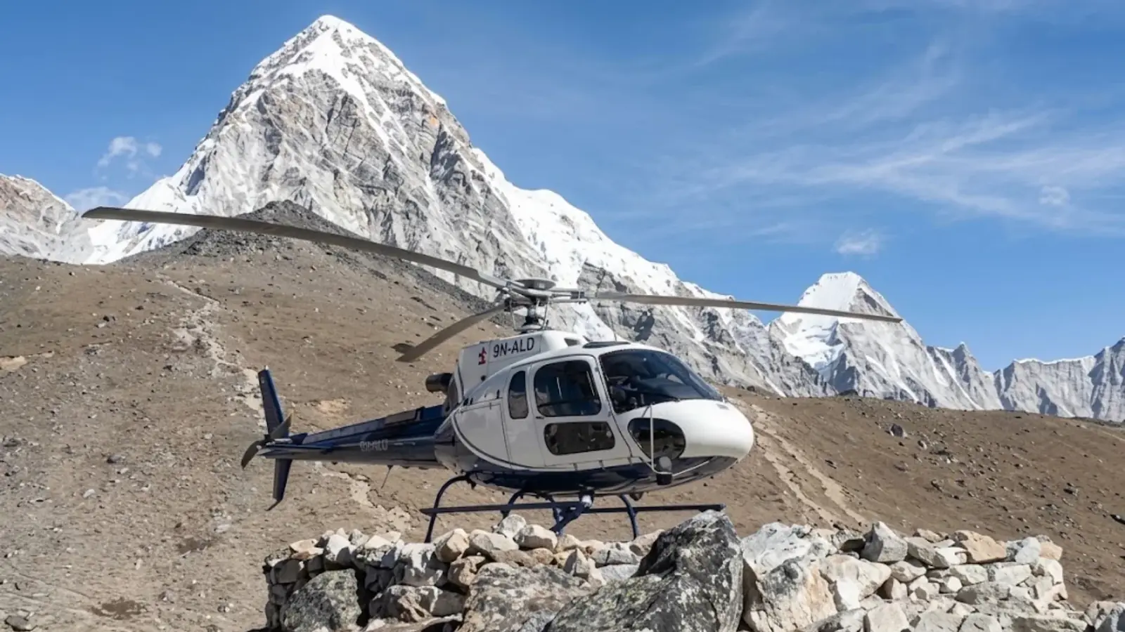 Customize Luxury Everest , Gokyo And Kalaptthar Helicopter Tour
